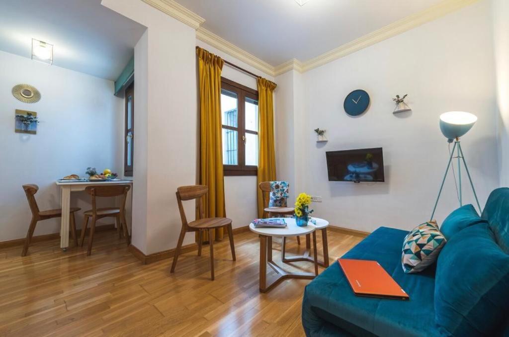Апартаменти Adorable Apartamento Centro Гранада Екстер'єр фото
